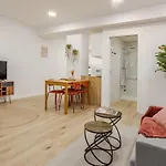 Bright&modern - Rose Y Maya * Valencia