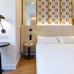 Petit Palace Plaza De La Reina Отель Валенсия