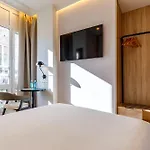 Petit Palace Plaza De La Reina Отель 3*