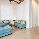 Casa Reina Nina شقة