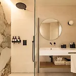 Saristays Lofts R Apartment