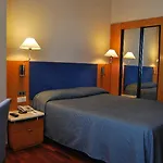 Villacarlos 3*