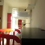招待所 瓦伦西亚呼鲁特住宿加早餐旅馆 3*