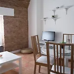 Palacio De Rojas By Moontels Apartment