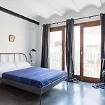 Bubusuites Bed & Breakfast 4*