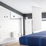 Bubusuites Bed & Breakfast 4*