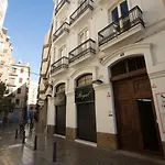 בית הארחה Cosy Embajador