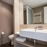 Residencia Universitaria Resa Damia Bonet * Valência