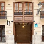 Ad Hoc Monumental 1881 Hotel Valence