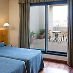 Ξενοδοχείο Villacarlos 3*