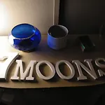 7 Moons ולנסיה