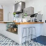 فندق مبيت وإفطار Abcyou