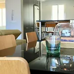 Warhol Apartment. Free Wifi 5g. Apartment Valencia