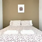 Apartment Warhol Apartment. Free Wifi 5g.