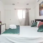 Apartment Catedral Reina *