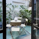 Bed & Breakfast Bubusuites 4*