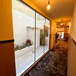 Hografic 2* Βαλένθια