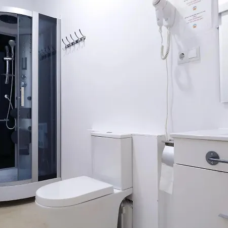 Flats Friends Plaza De La Reina Guest house Valencia