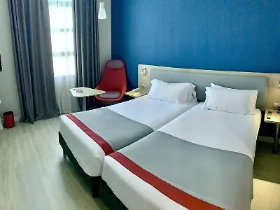 Express Ciudad De Ciencias By Ihg 3*