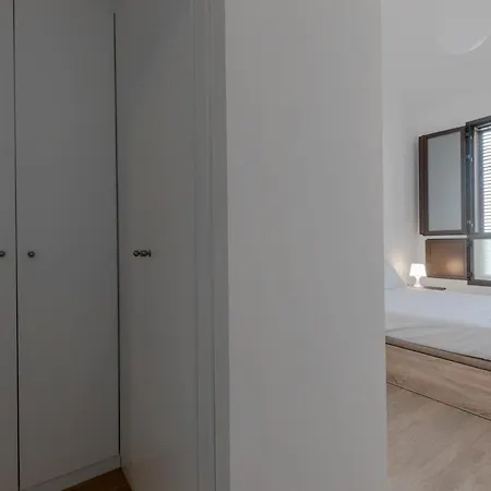 Madrina Suites Apartman *