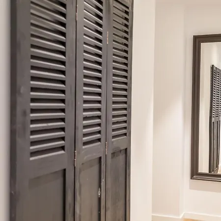 Bed & Breakfast Maison Reina Valencia
