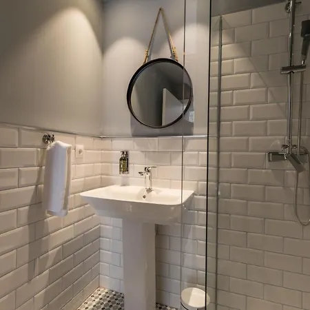 Maison Reina 3*