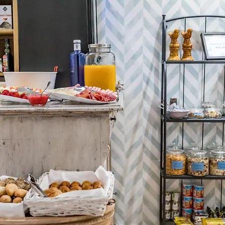 Bed & Breakfast Maison Reina Valencia