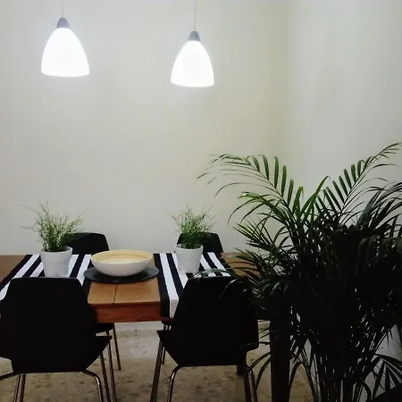 Centrico Torres De Quart.