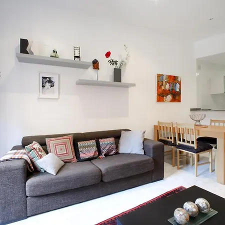 Centro. Wifi/aacc Jacuzzi *