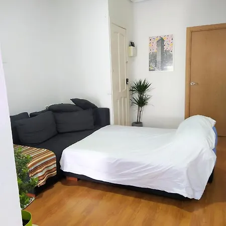 Casa 3 Dormitorios Con Terraza En Valencia Capital *