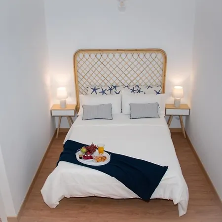 Soraya's Place - Chopín 5 *