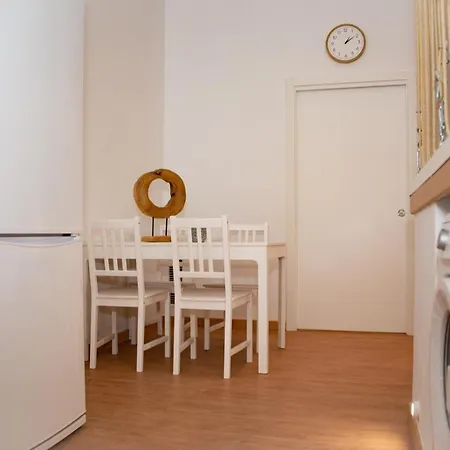 Soraya's Place - Chopin 5 Apartment *