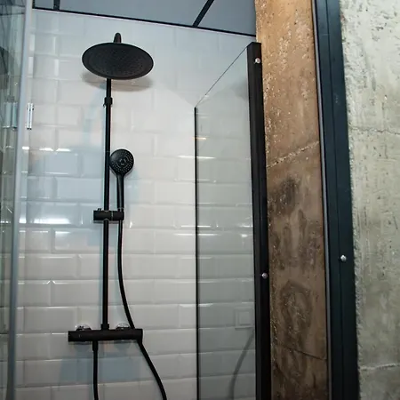 Soraya's Place - Chopin 2 Daire