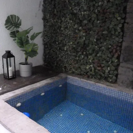 Pequeno Con Mini Piscina - No Climatizada Lägenhet