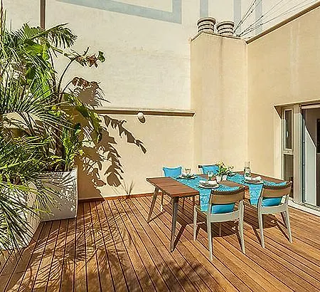 Apartment Town Hall Penthouse