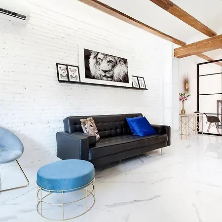 Modern&confort Premium Concept Ruzafa , דירה