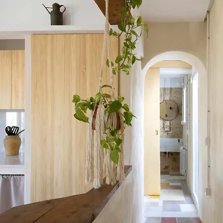 Serrano, La De Mil Suelos *