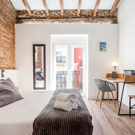 Modern&confort Premium Concept Ruzafa , דירה