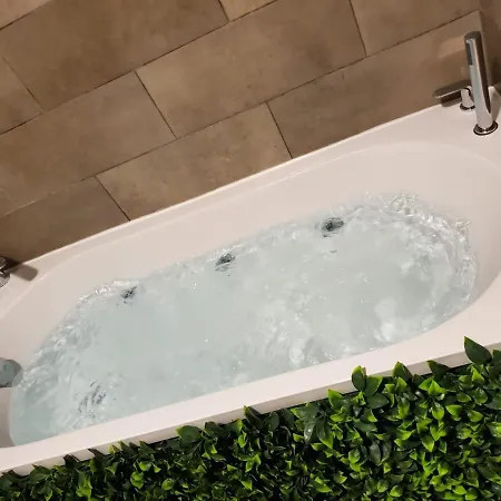 Small And Cozy - G فالنسيا