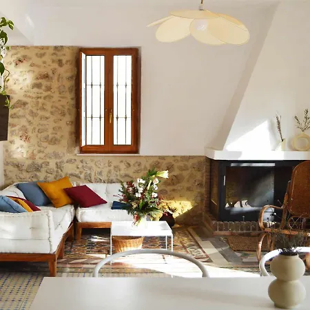 Serrano, La De Mil Suelos Casa de Férias