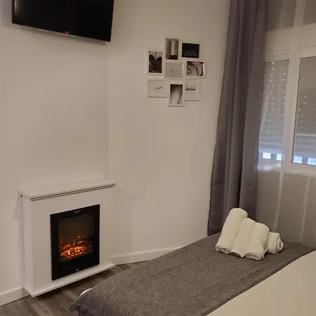 Intimo Y Acogedor Algunos Con Bañera Hidromasaje Apartamento Valencia