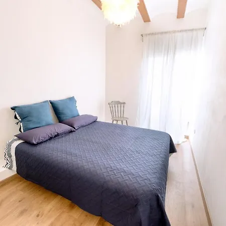 Apartament Beams & Bricks
