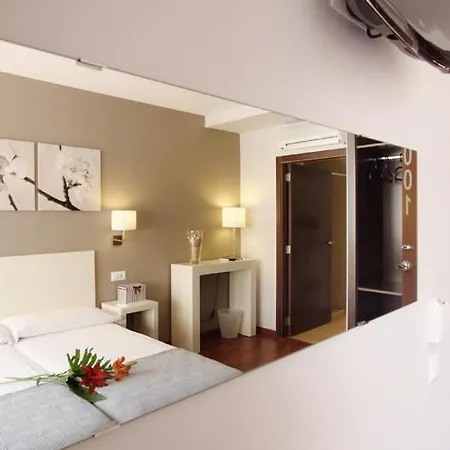 Guest house Dormavalencia Regne *