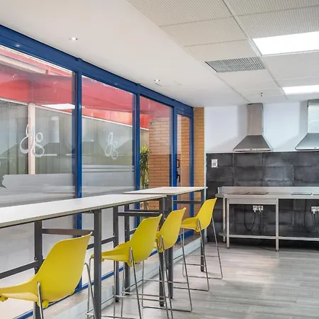 דירה Juvenil Colegio Mayor Galileo Galilei *