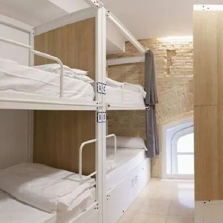 Up Station Otel