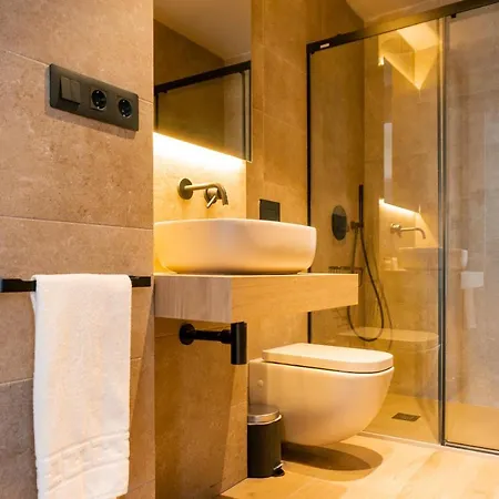 Luxury - Sea Port I Valencia