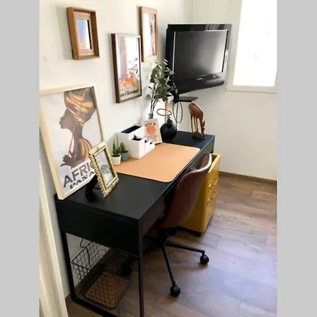 Beautiful And Renovated In The Center Appartement