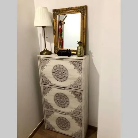 Beautiful And Renovated In The Center *