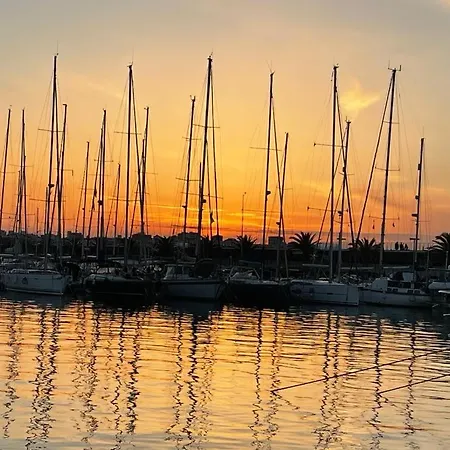 On Carrer Del Dr. Lluch Lejlighed