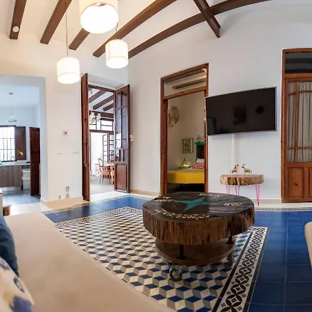 Family Artpartment شقة فالنسيا